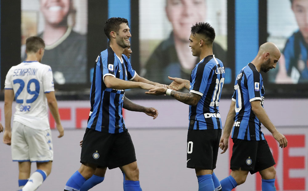 Inter Milan Bantai Brescia Enam Gol Tanpa Balas