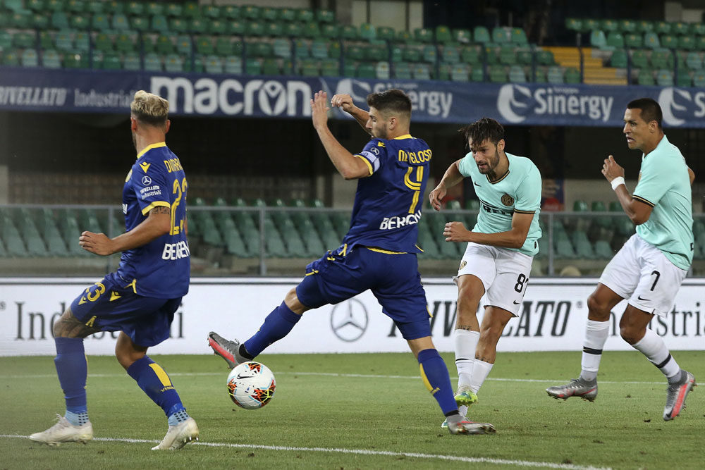 Verona Sukses Tahan Imbang Inter Milan Verona Sukses Tahan Imbang Inter Milan