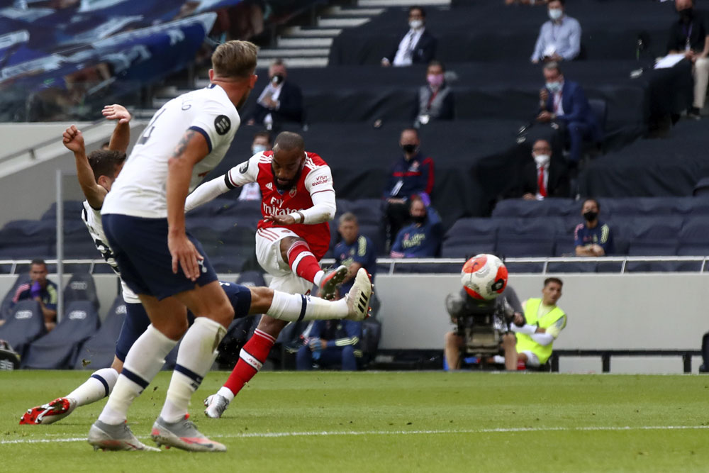 Tottenham Menangi Derby London Utara