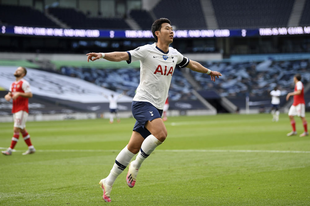 Tottenham Menangi Derby London Utara