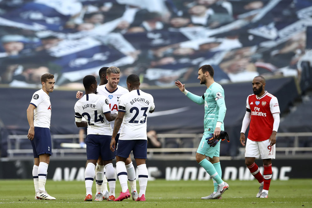 Tottenham Menangi Derby London Utara