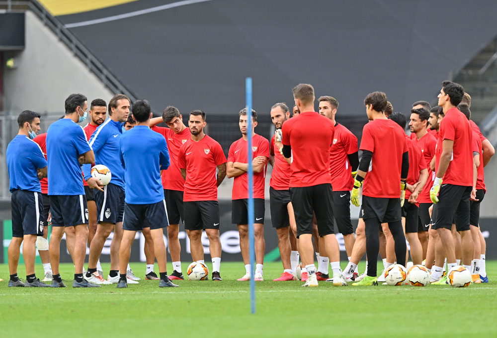 Latihan Sevilla Jelang Final Liga Europa: Fokus, Fokus, Fokus