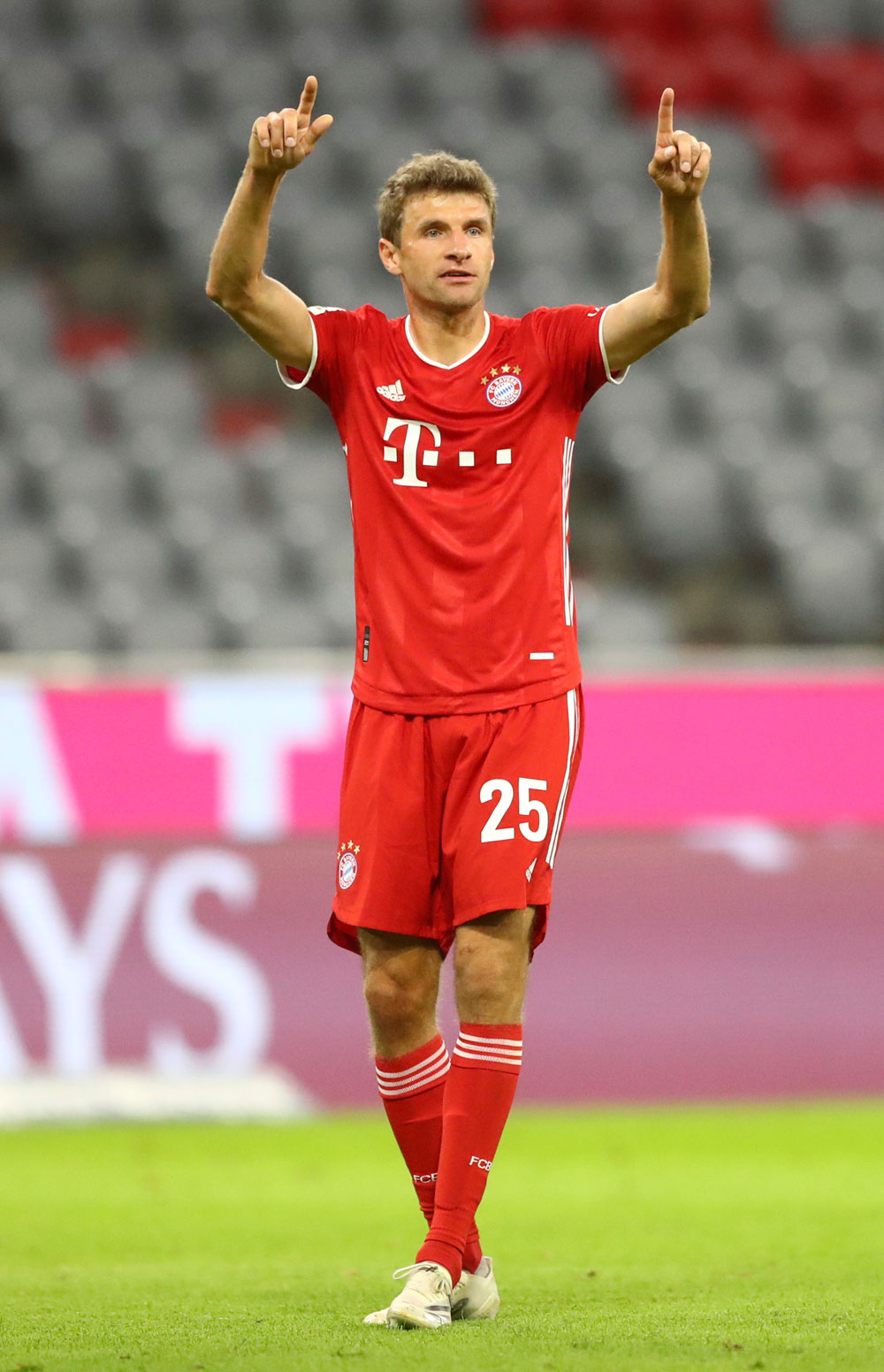 Pesta Gol Bayern Munchen, Sikat Abis Schalke Pesta Gol Bayern Munchen, Sikat Abis Schalke