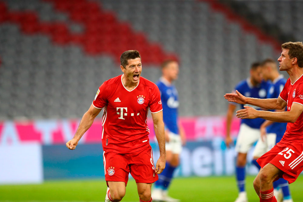 Pesta Gol Bayern Munchen, Sikat Abis Schalke Pesta Gol Bayern Munchen, Sikat Abis Schalke