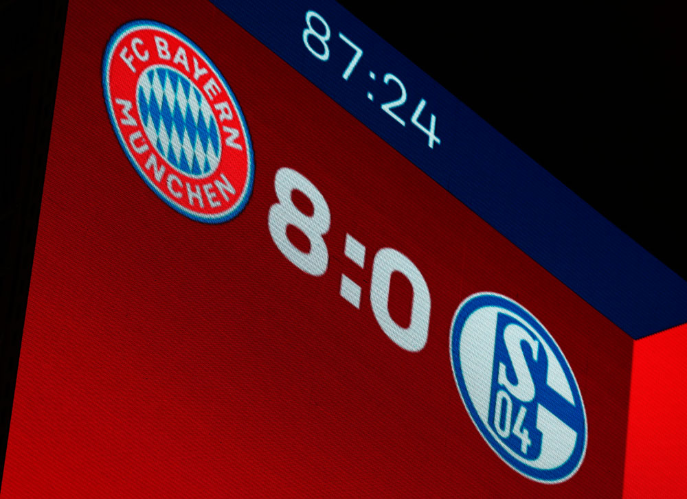 Pesta Gol Bayern Munchen, Sikat Abis Schalke Pesta Gol Bayern Munchen, Sikat Abis Schalke