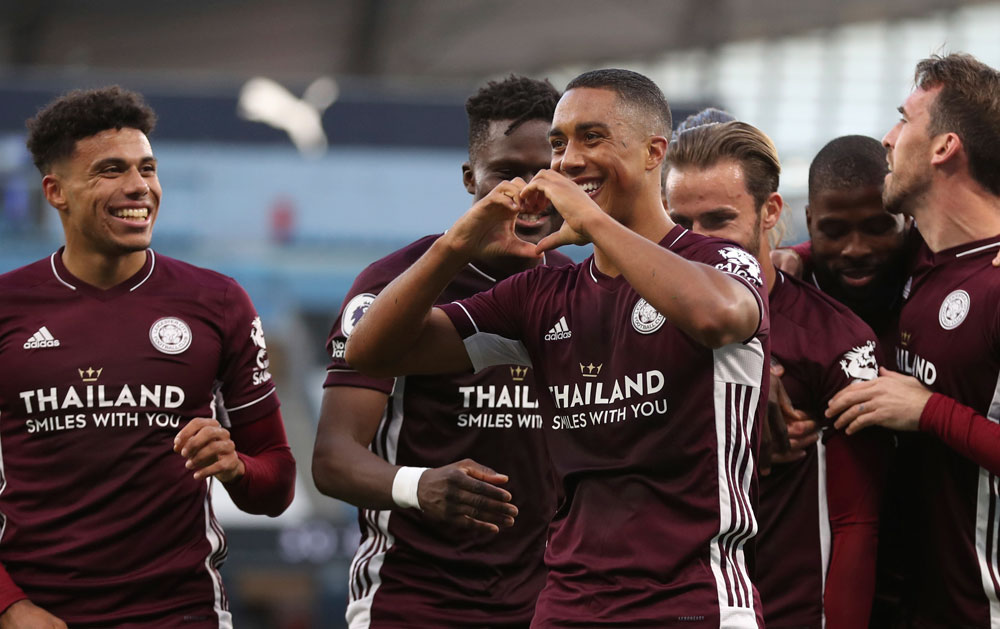 Manchester City Tertunduk di Kandang Sendiri