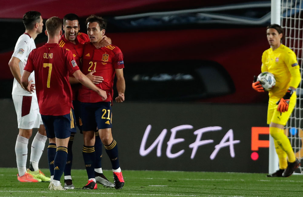 Kalahkan Swiss, Mikel Oyarzabal jadi Pahlawan Spanyol