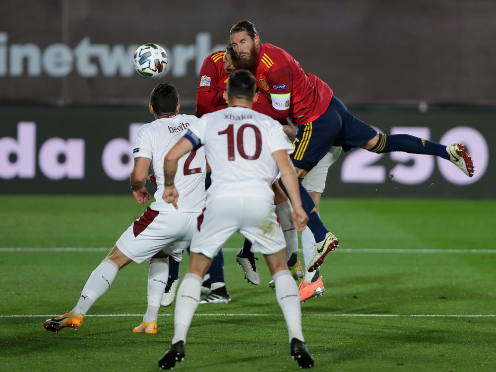 Kalahkan Swiss, Mikel Oyarzabal jadi Pahlawan Spanyol