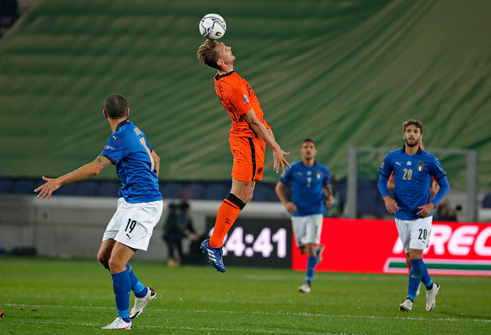 Italia vs Belanda Berakhir Sama Kuat