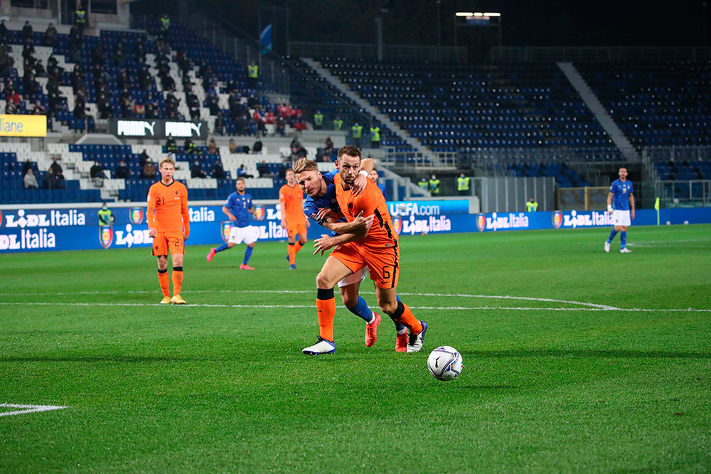 Italia vs Belanda Berakhir Sama Kuat