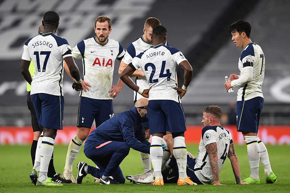 Tottenham Sikat Manchester City 2-0