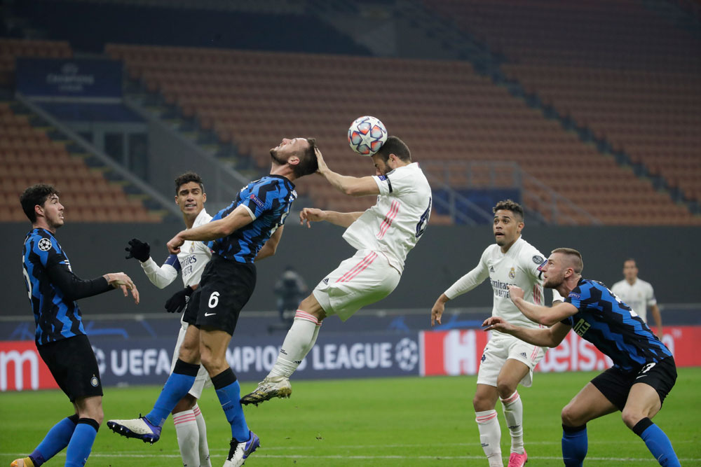 Real Madrid Pecundangi Inter Milan 2-0