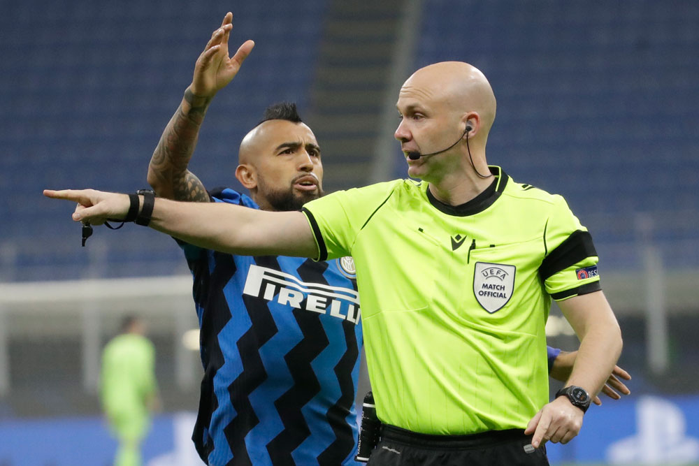 Real Madrid Pecundangi Inter Milan 2-0