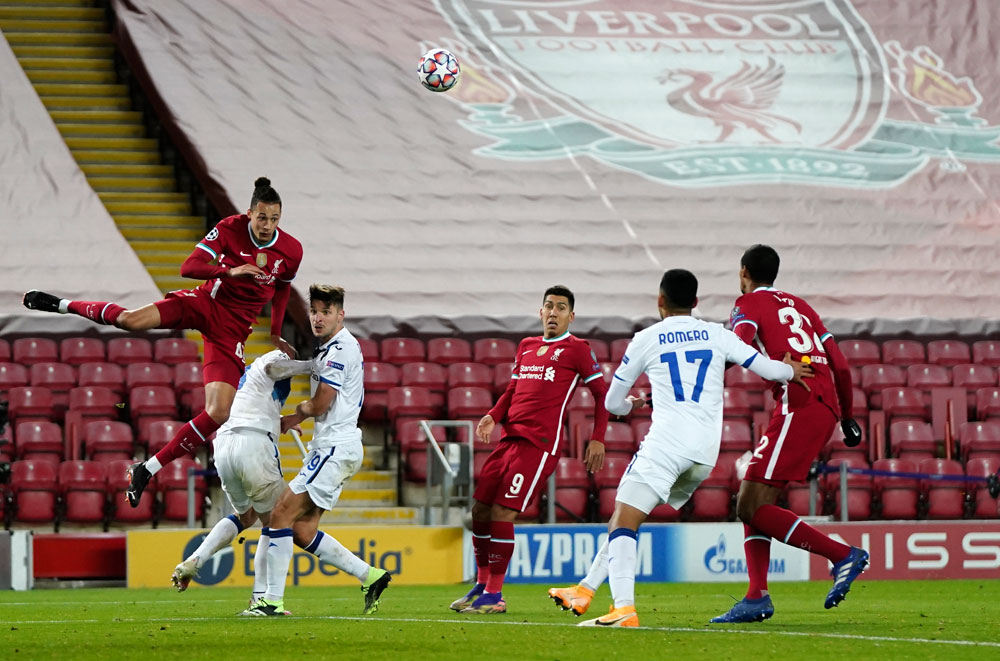 Anfield Tertunduk di Tangan Atalanta