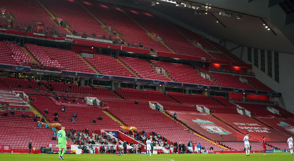 Anfield Tertunduk di Tangan Atalanta