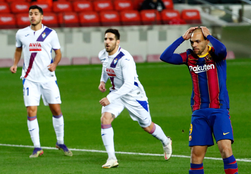 Eibar Tahan Imbang Barca di Camp Nou