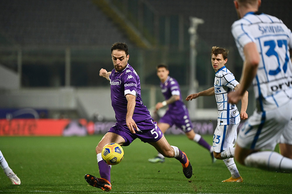 Inter Milan Hantam Fiorentina 2-0, Barella Bersinar