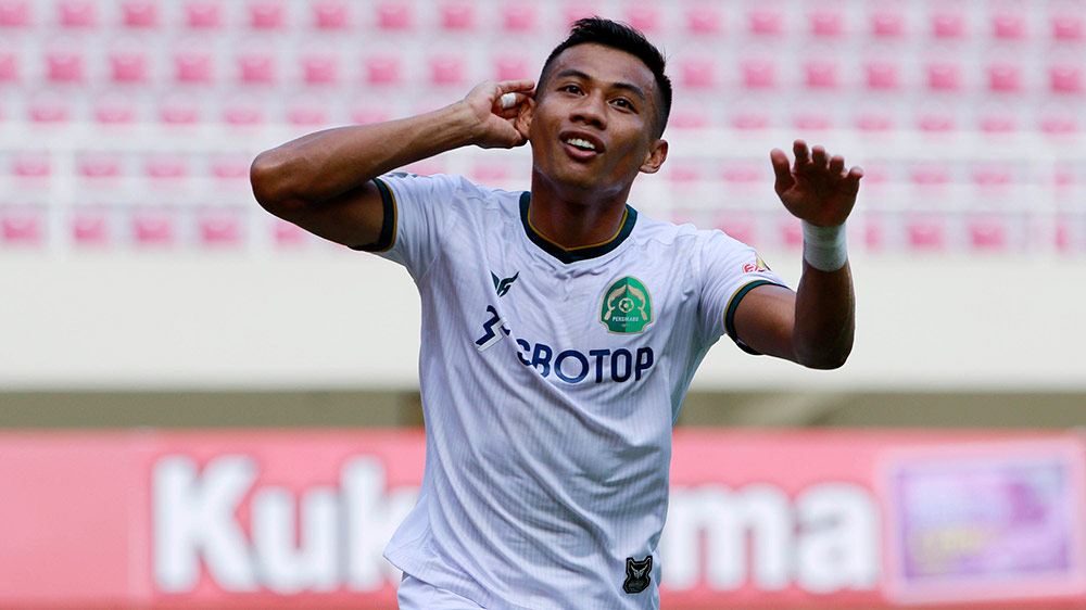Duel Arema vs Persikabo 1973 Berakhir Tanpa Pemenang