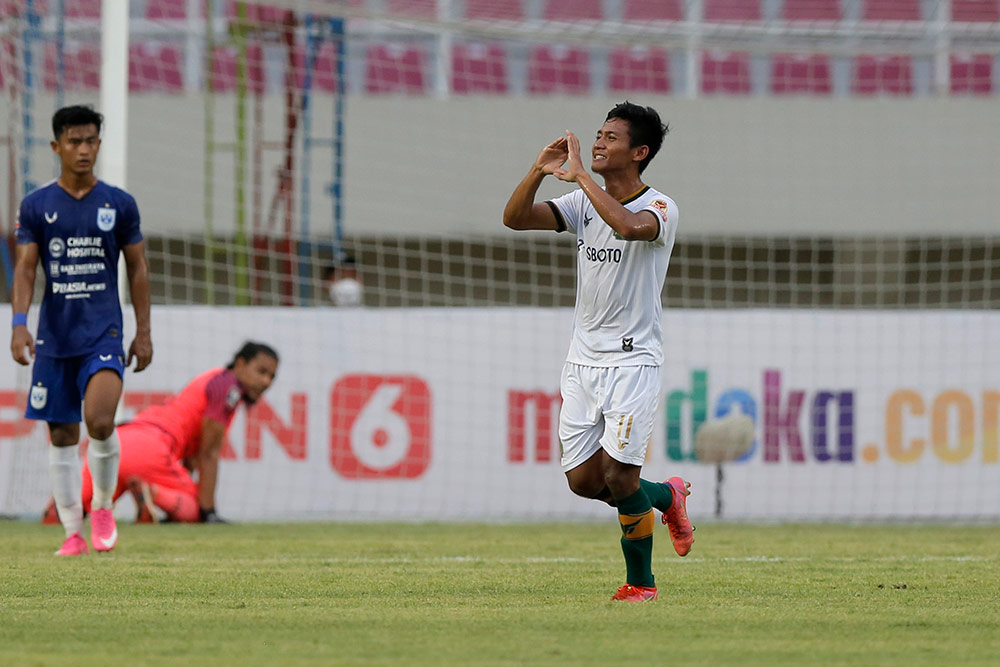 Hajar Persikabo 1973, PSIS Puncaki Grup A