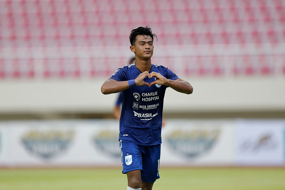 Hajar Persikabo 1973, PSIS Puncaki Grup A