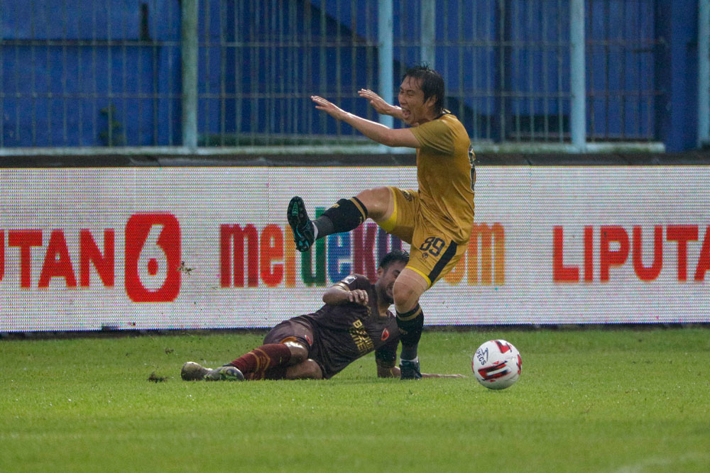 PSM Makassar vs Bhayangkara Solo FC Berakhir 1-1