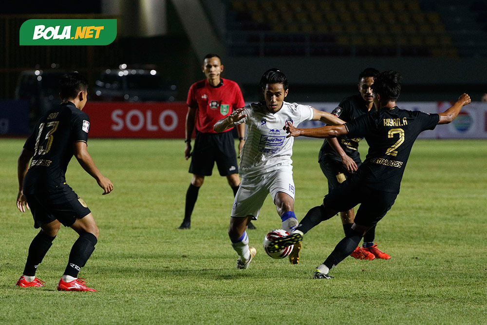 Arema Angkat Koper Lebih Awal dari Piala Menpora 2021