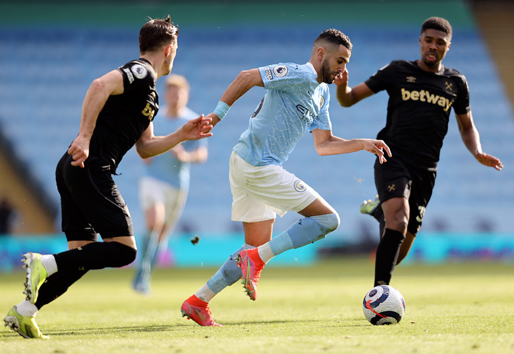 Duo Bek jadi Bintang Kemenangan Manchester City