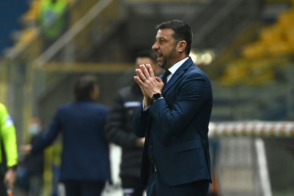 Alexis Sanchez Pimpin Inter Milan Bungkam Parma