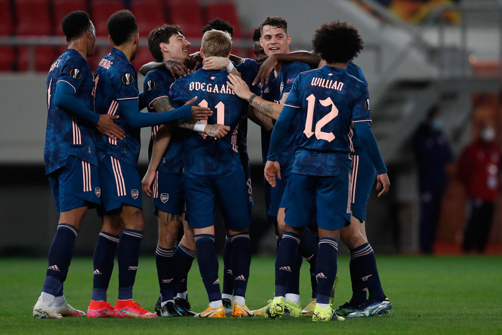 Arsenal Berjaya di Markas Olympiakos