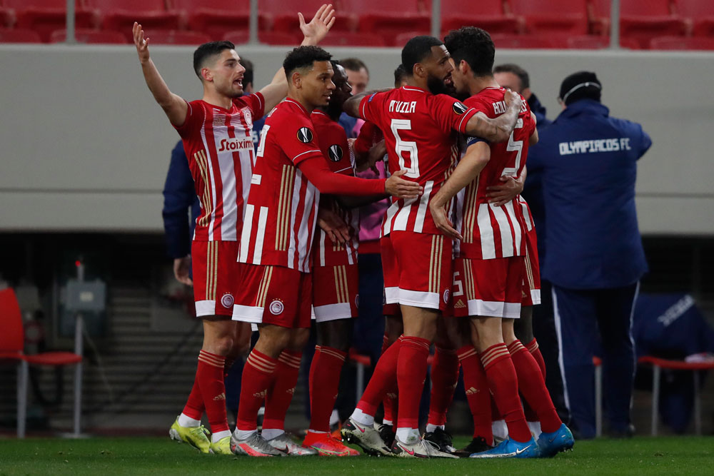 Arsenal Berjaya di Markas Olympiakos