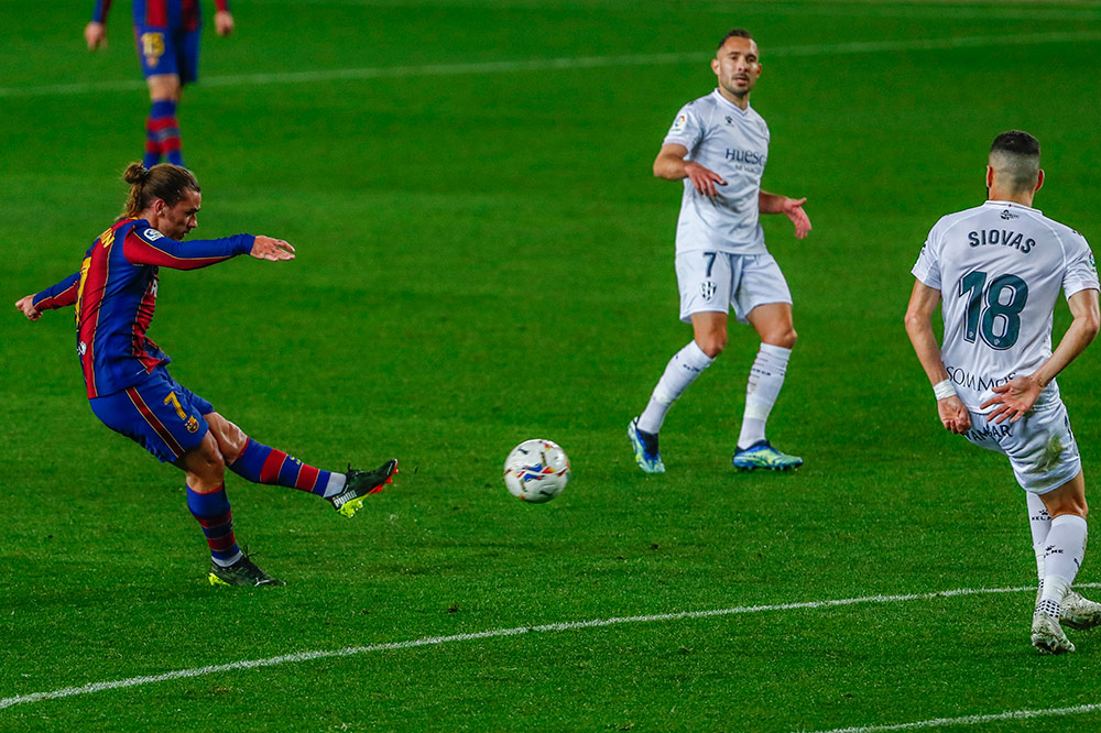 Barca Hajar Huesca, Messi Menggila