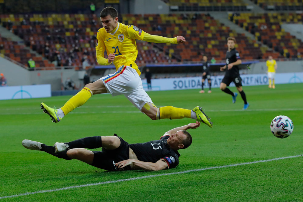 Serge Gnabry Jadi Pahlawan Jerman Melawan Rumania