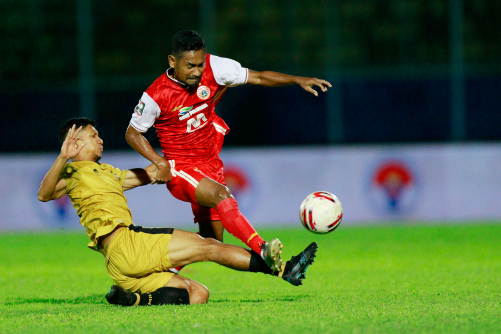 Dramatis, Persija Lolos Sebagai Juara Grup B