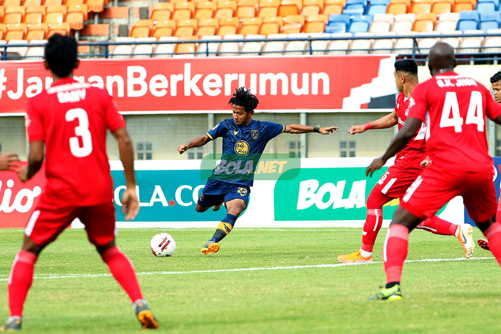 Persela dan Persik Berakhir Tanpa Pemenang