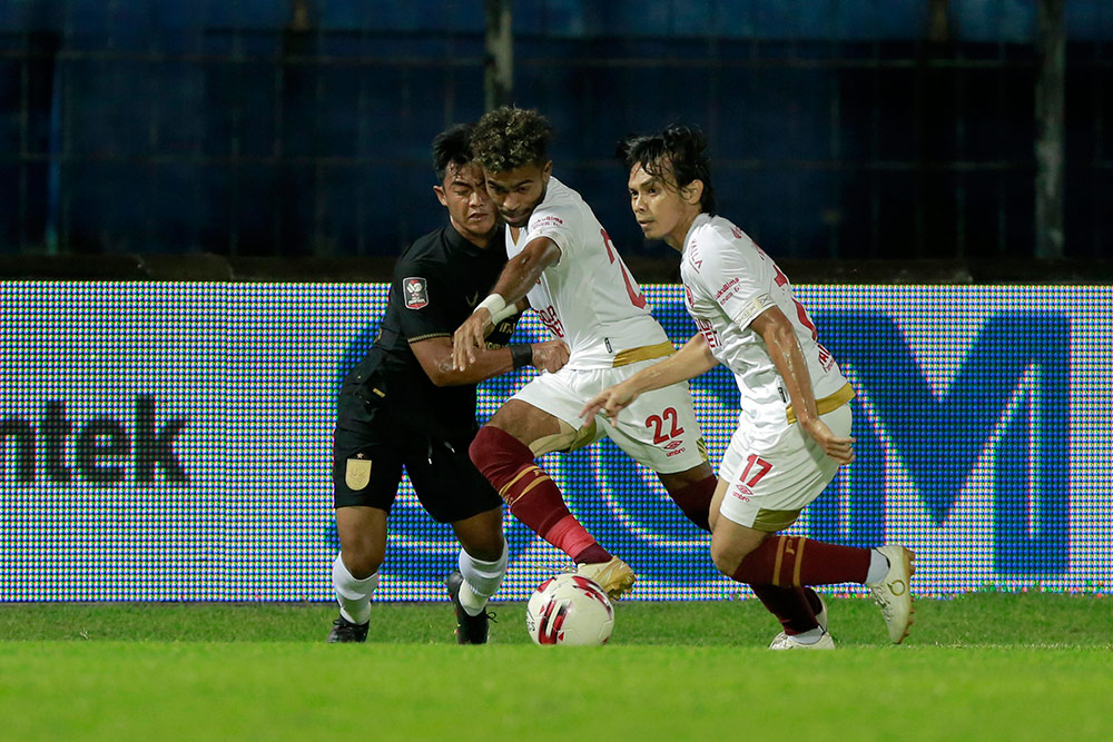 Singkirkan PSIS Lewat Adu Penalti, PSM Tembus Semifinal