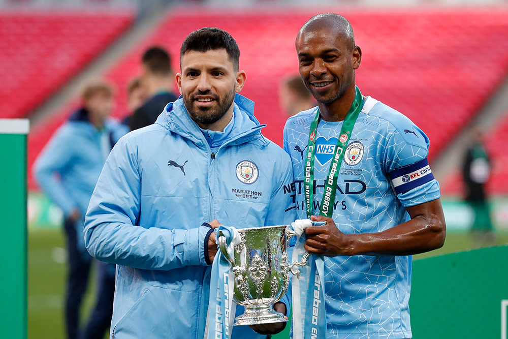 Pesta Juara Manchester City, Trofi Pertama Musim Ini