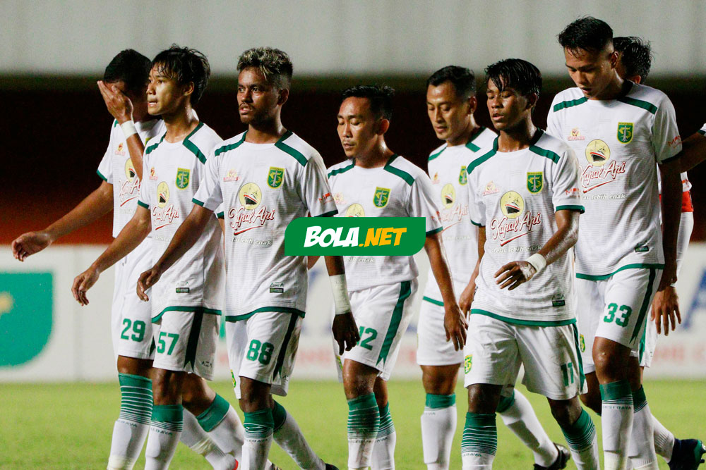 Drama 5 Gol, 2 Kartu Merah, Persib Singkirkan Persebaya