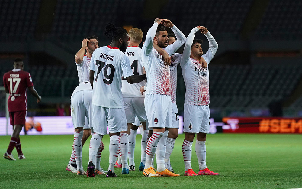 Pesta 7 Gol AC Milan ke Gawang Torino