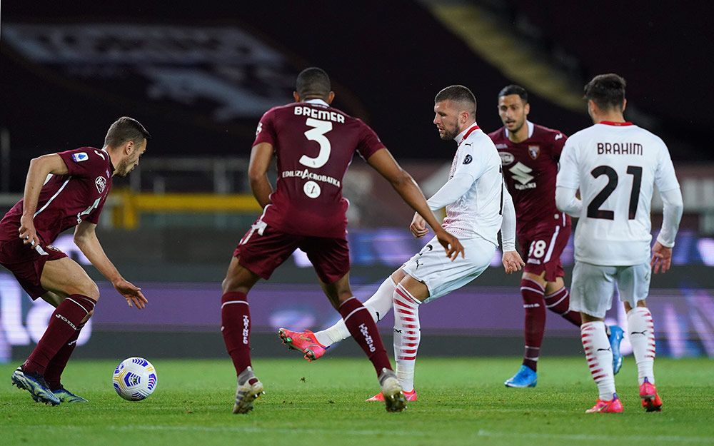 Pesta 7 Gol AC Milan ke Gawang Torino