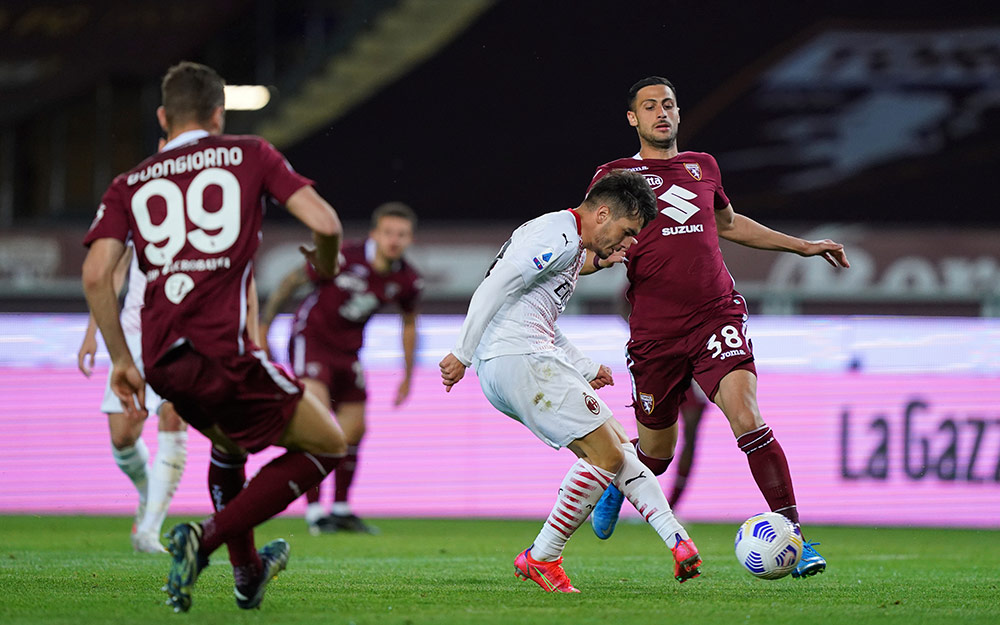 Pesta 7 Gol AC Milan ke Gawang Torino
