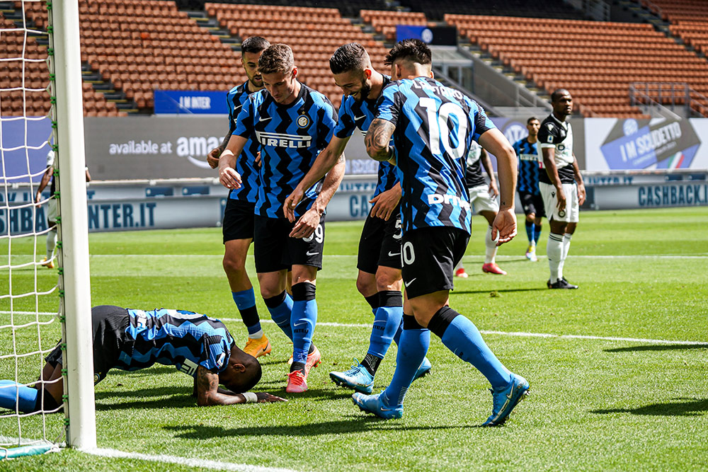 Pesta Gol Inter Milan di Penutup Musim Sempurna