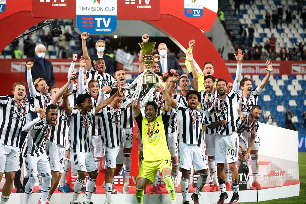 Final Coppa Italia: Pesta Juara Juventus Final Coppa Italia: Pesta Juara Juventus