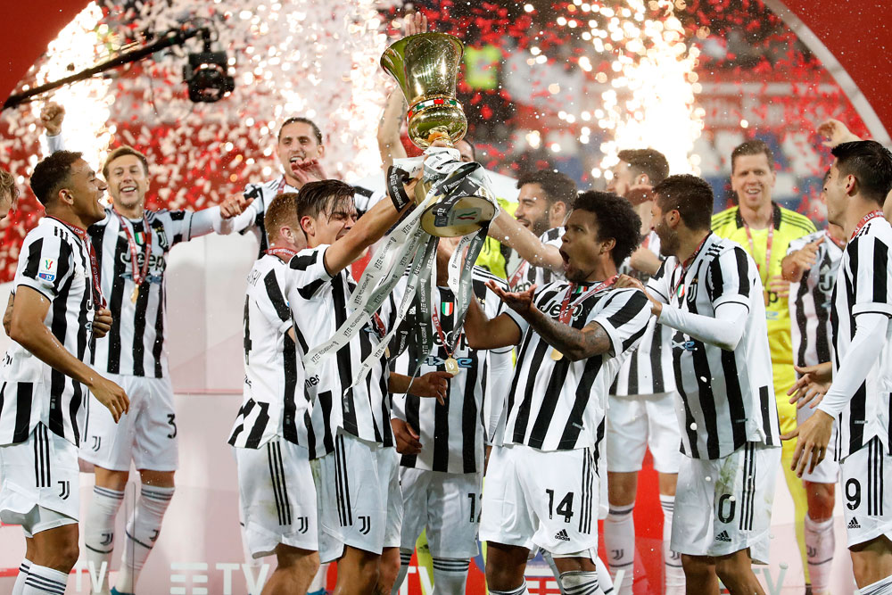 Final Coppa Italia: Pesta Juara Juventus Final Coppa Italia: Pesta Juara Juventus