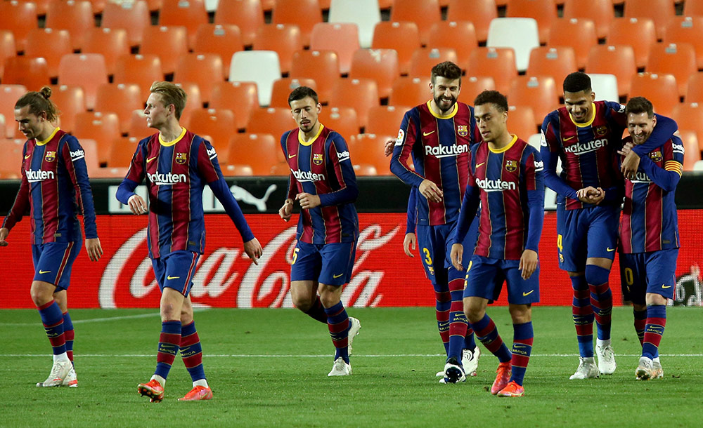 Messi dan Griezmann Antar Barca Sikat Valencia