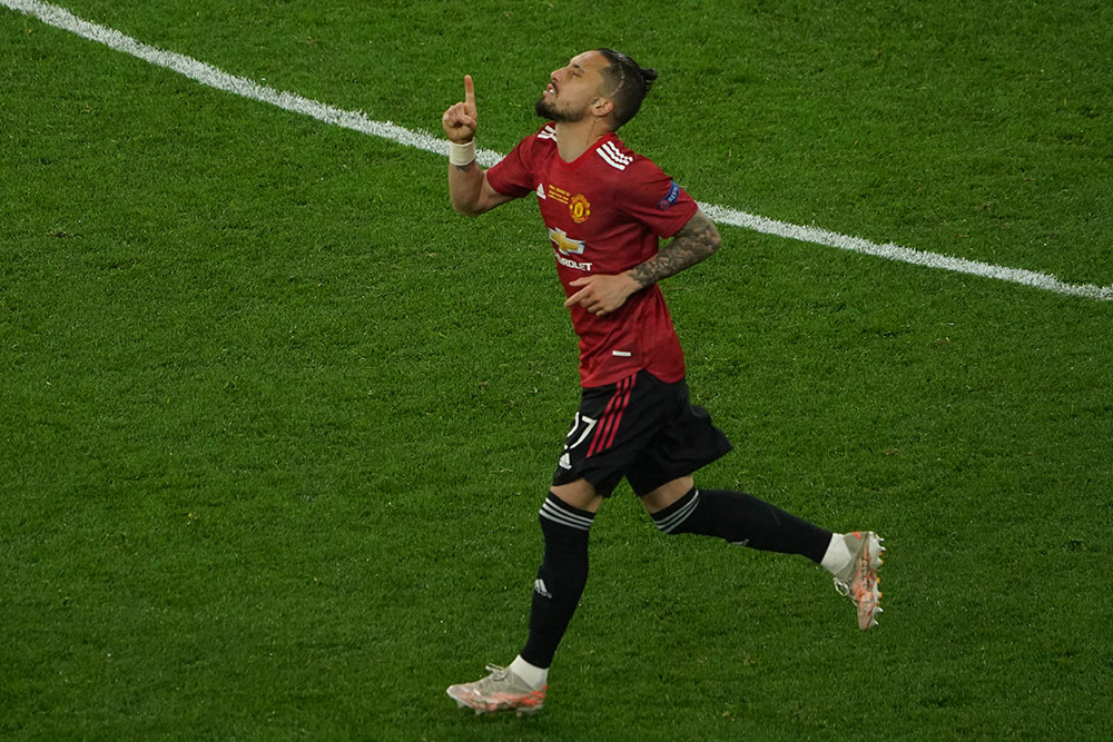 Lewat Adu Penalti, Villarreal Sikat MU dan Juara Liga Europa
