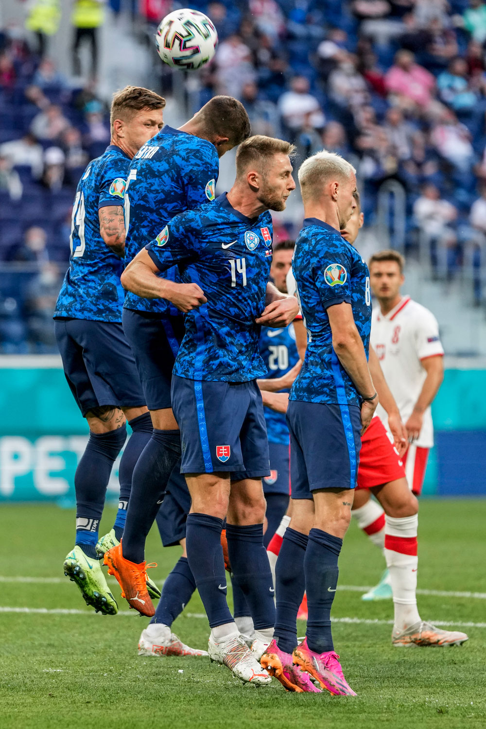 Langkah Goyah Polandia, Dikalahkan Slovakia di Laga Pertama