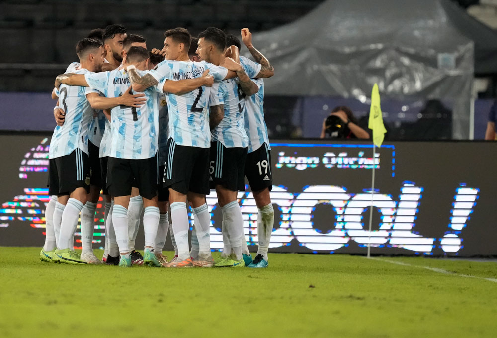 Messi Cetak Gol Indah, Tapi Argentina Gagal Tiga Poin