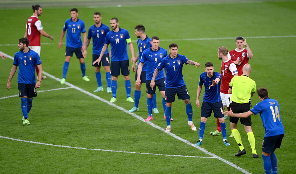 Lewat Perpanjangan Waktu, Italia Akhiri Perlawanan Alot Austria