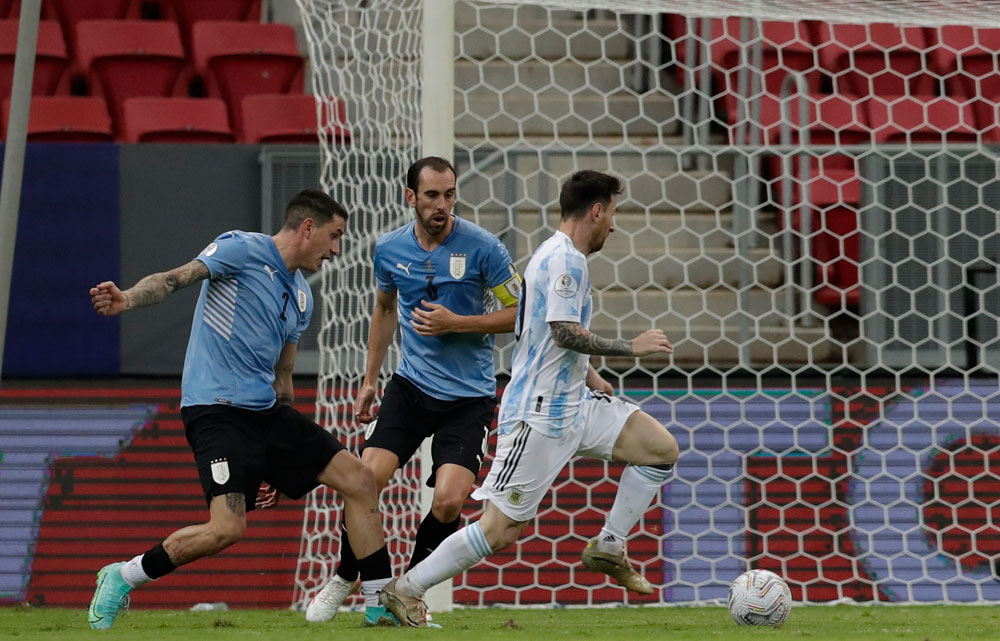 Guido Rodriguez jadi Pahlawan Argentina