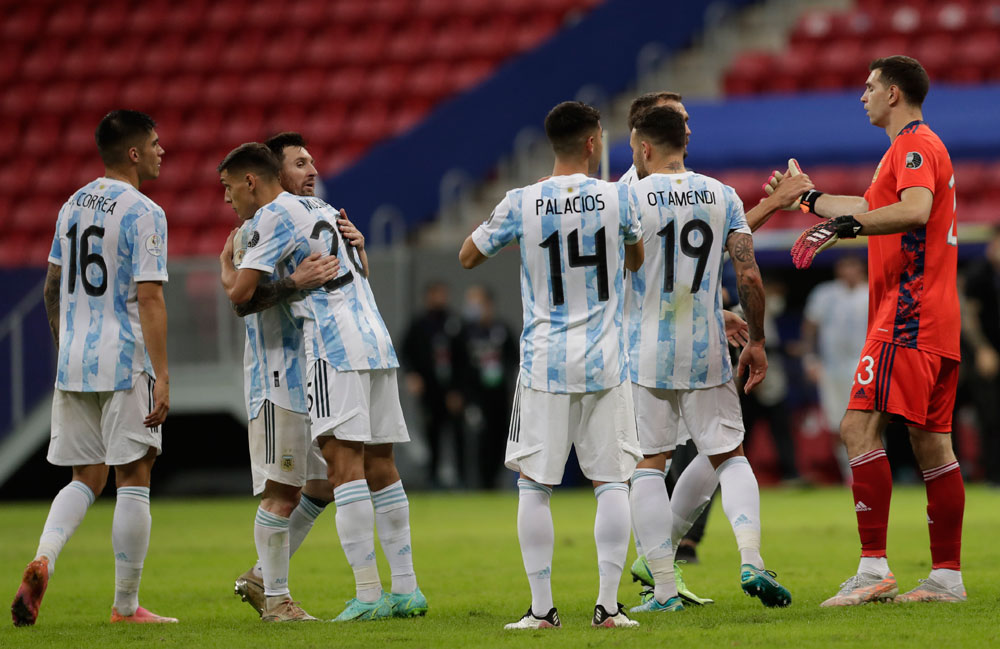 Guido Rodriguez jadi Pahlawan Argentina